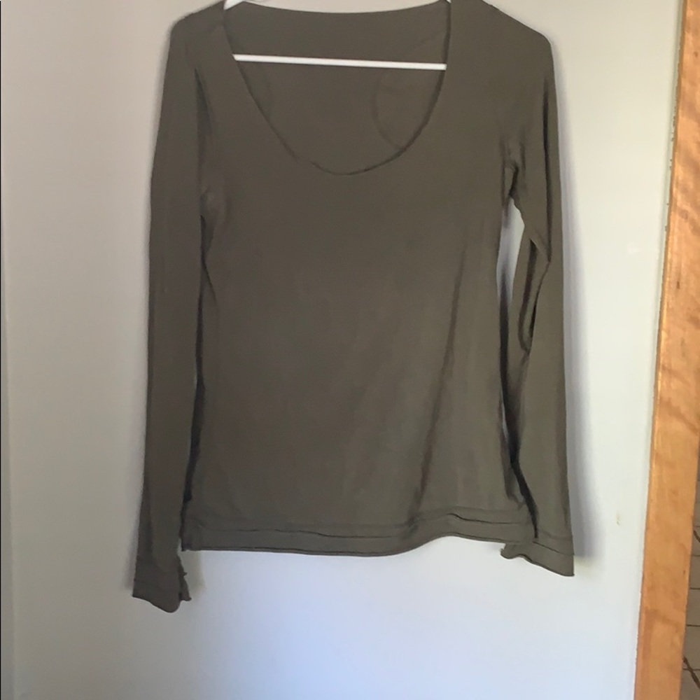 Lululemon long sleeve top